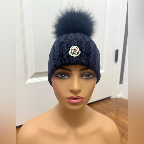Moncler Berretto winter fall beanie cap hat - Picture 1 of 15
